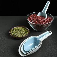 Measuring scoops